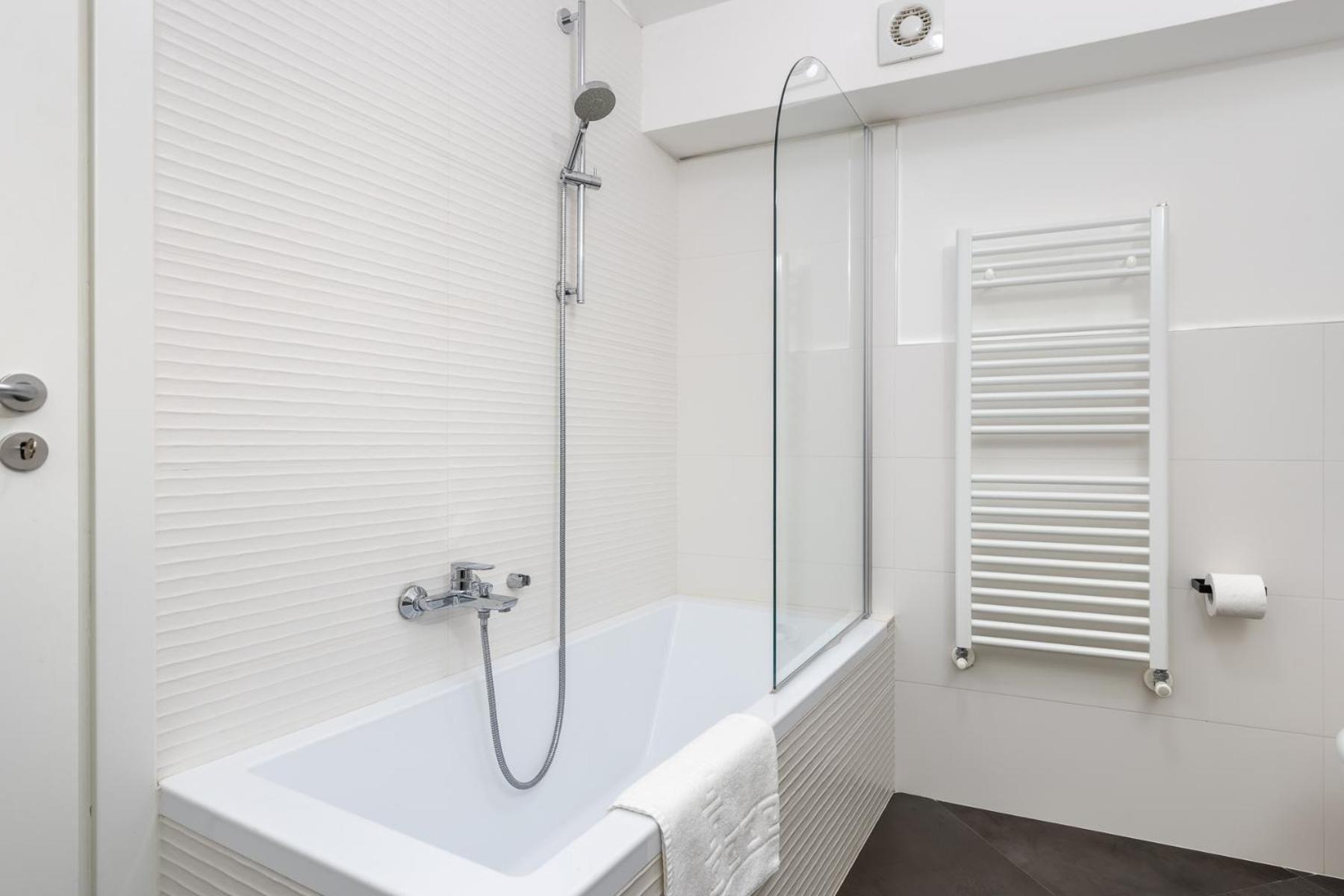 V-home Nel Centro Del Quadrilatero Con 2 Da Letto *